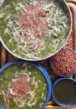 عکسی از دستور بفرمایید آش ساده تویسرکانی