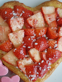Una foto de Tarta de fresas y crema pastelera