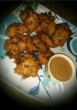 A picture of Onion Pakoda.