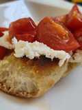 Brot mit Mozzarella
