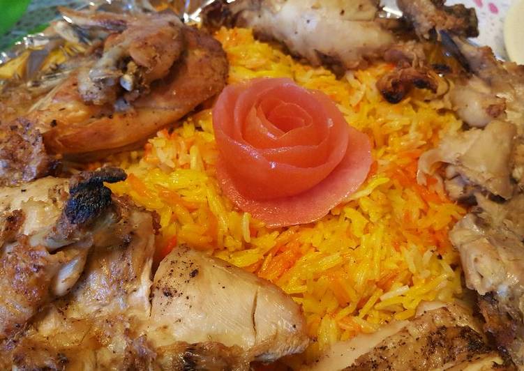 دجاج مشوي و رز تندوري