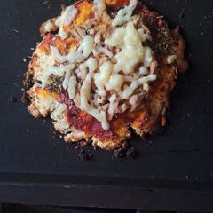 A picture of Keto Pizza.