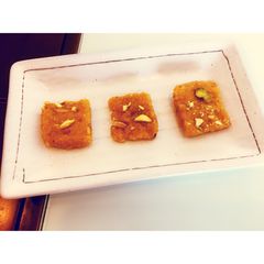 A picture of Mango Barfi.