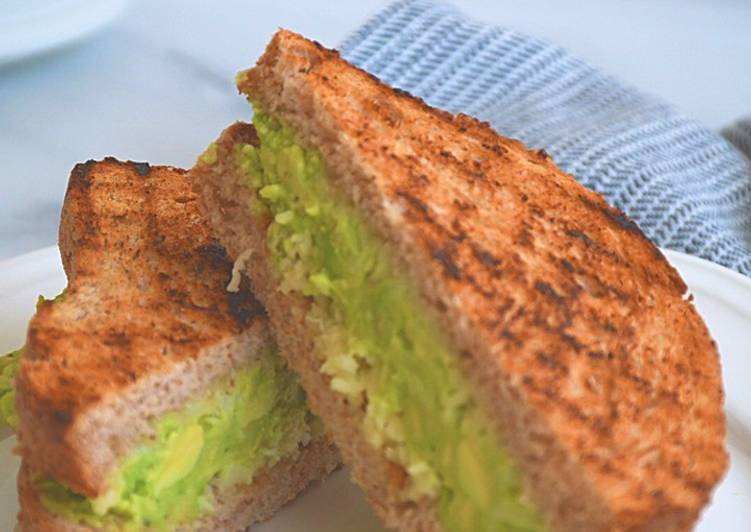 Toast avocat