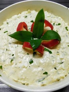 Medvehagymás tojáskrém recept fotója