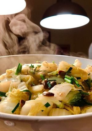 Hình của món 🌱 Cải Thảo Xào Tương Hột (Vegan).