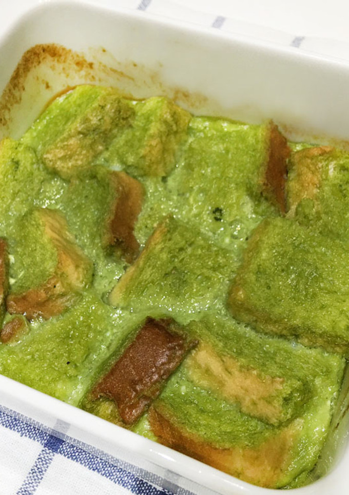 Una foto de Pan Pudding Rápido de Té Verde Matcha