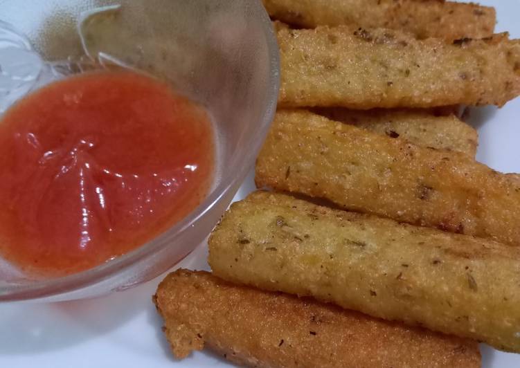 Bagaimana Menyiapkan Potato Cheese Stick yang Enak