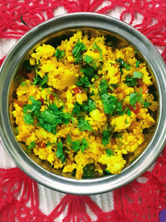 पनीर बुर्जी (paneer bhurji recipe in marathi) रेसिपी चे मुख्य फोटो
