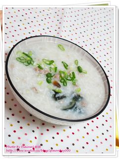 皮蛋瘦肉粥 的食譜成品照片
