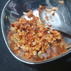 Peanut garlic chilli chutney A picture of Peanut garlic chilli chutney.