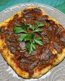 Coca valenciana de tonyina negra y pisto, en airfryer