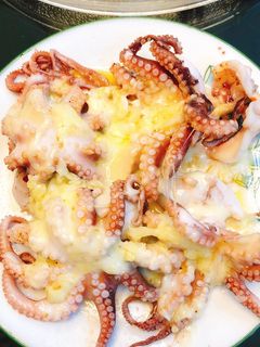 Hình của món Bạch tuộc mướng phô mai.