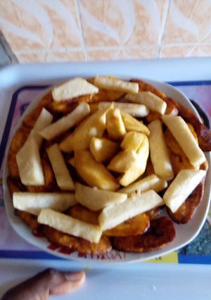 A picture of Fried plantain,Yam and Sweet potatoes.