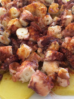 Una foto de Pulpo a la gallega