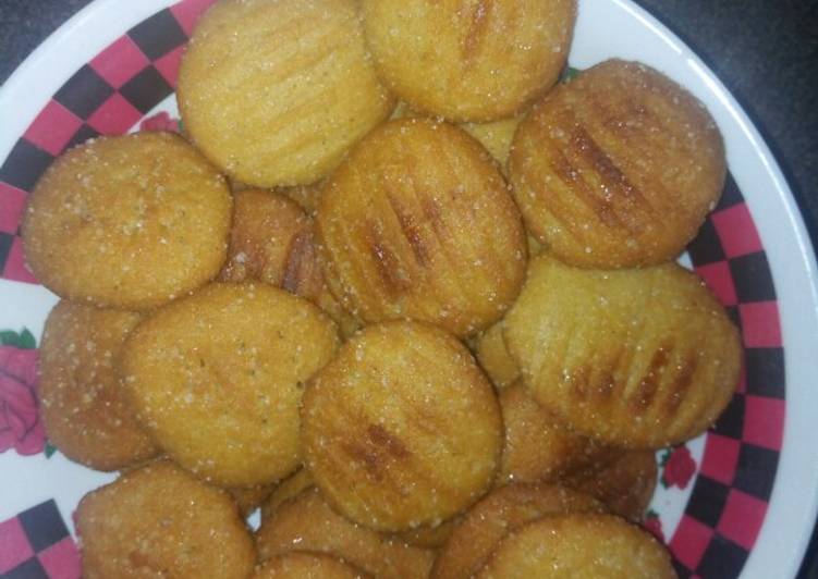 Eggless Fried Biscuits