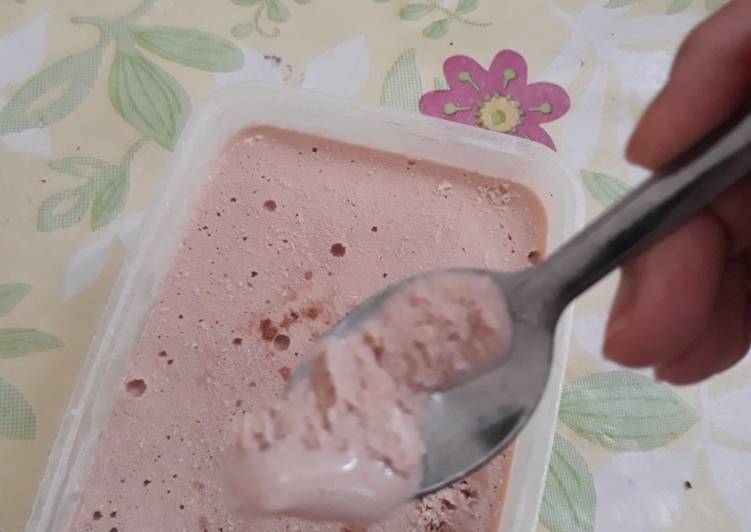 Bagaimana Membuat Es krim coklat milo lembut Anti Gagal