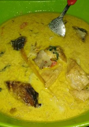 Foto resep Resep Mamah : Mangut ikan cucut asap + tahu istimewah