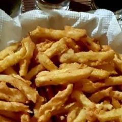 A picture of French fries.