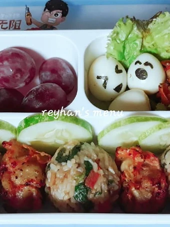 Cara Sederhana Membikin Resep  Bekal anak "bola nasi goreng bayam" yang Enak, Lezat Sekali