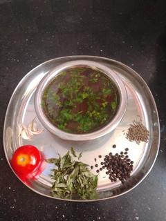 * பெப்பர் ரசம்*(pepper rasam recipe in tamil) செய்முறை முக்கிய புகைப்படம்