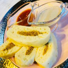 A picture of Siddu Walnuts stuffed steamed bread.