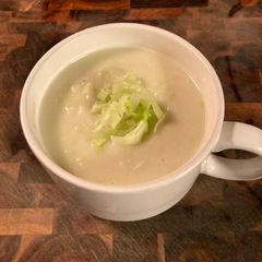A picture of Potato and Leek Soup.