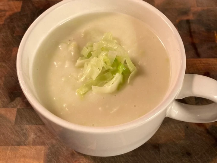 Easy Ways Make Recipes Potato and Leek Soup the So Delicious Tasty.