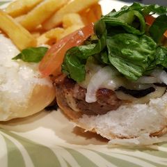 A picture of 1st go homemade burger.