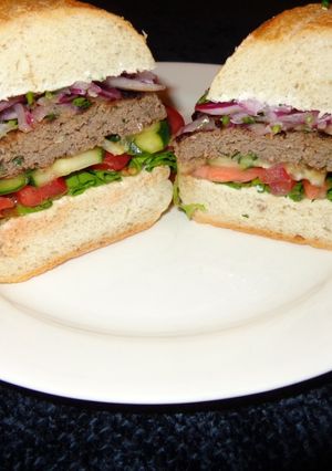 Una foto de HAMBURGUESAS KOFTA. JON STYLE