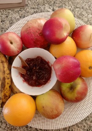 મિક્સ ફ્રૂટ જામ (Mix Frtuit Jam Recipe In Gujarati) રેસીપી મુખ્ય ફોટો