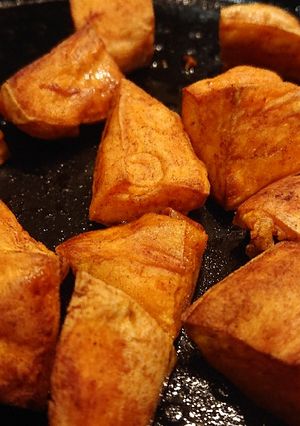 A picture of Cinnamon Sweet Potatoe Bites.