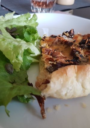 Une photo de Tarte forestière