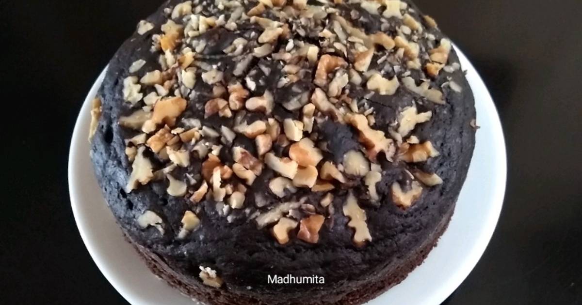 Walnut Chocolate Cake Recipe by Dr. Madhumita Mishra - Cookpad