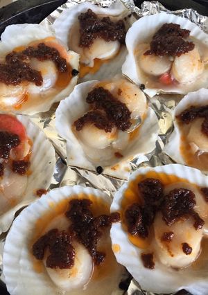 A picture of Scallop in XO sauce.