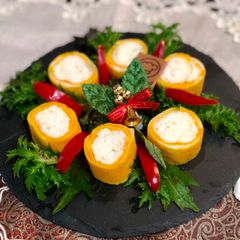A picture of Japanese White and Yellow Egg Roll.