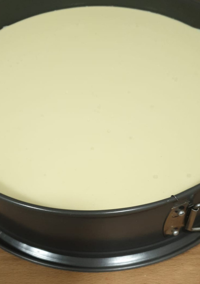 Una foto de Flan de turrón... sencillo y buenísimo