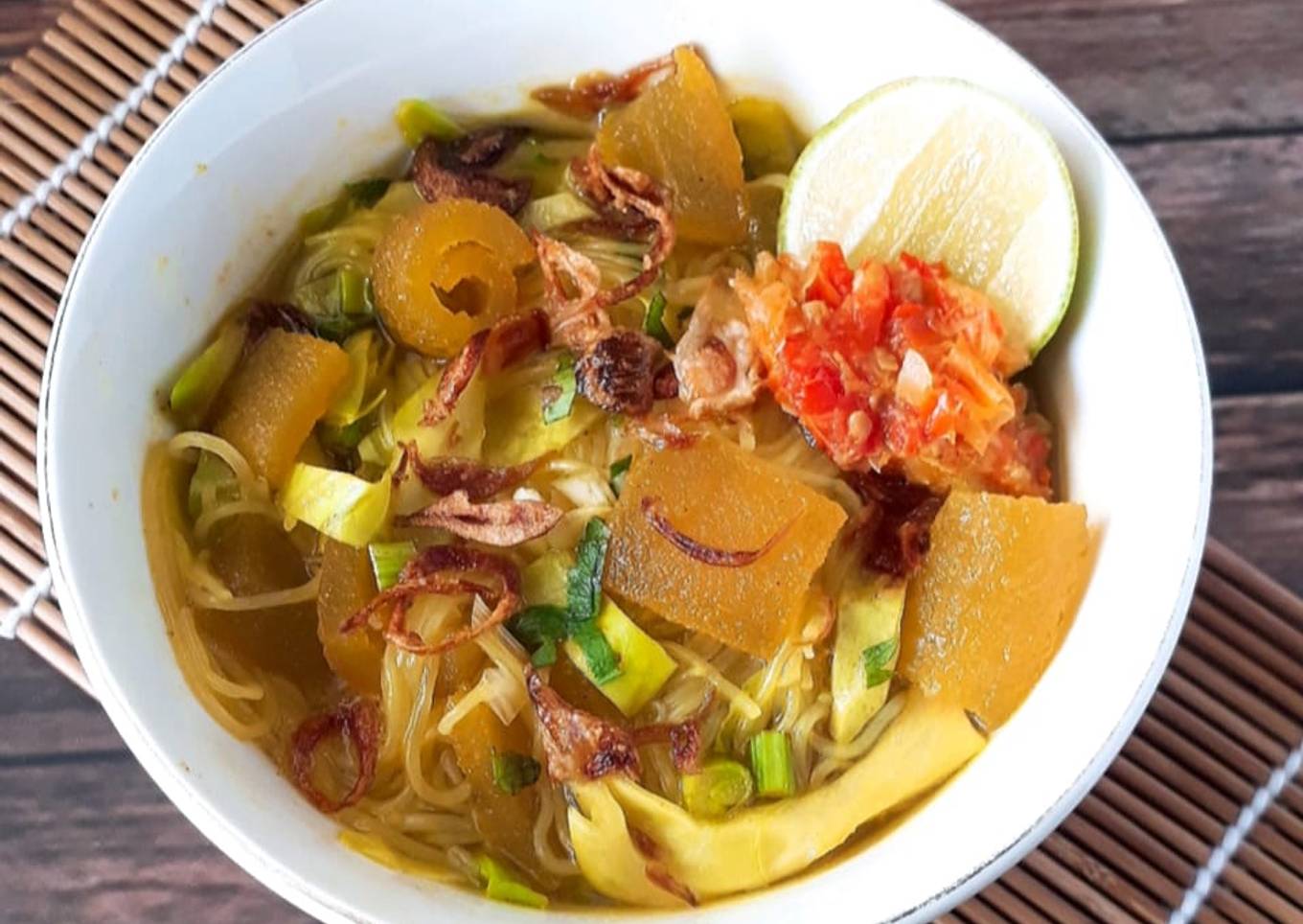 Soto Kikil Kuah Kuning