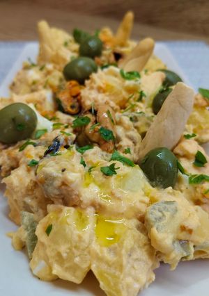 Una foto de Ensalada de patatas y mejillones