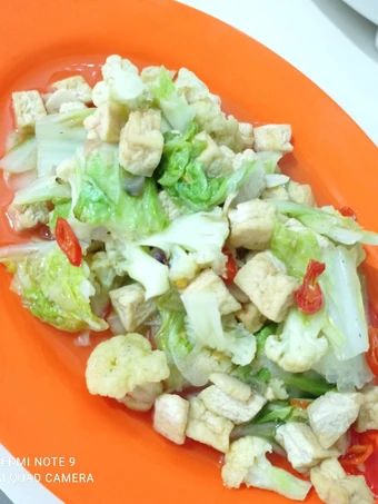 Cara Gampang Menyiapkan Resep Tumis tahu + brokoli + sawi putih (no masako no royco no mecin) yang Enak Banget Anti Ribet, Mantap