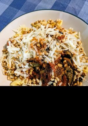 A picture of Pasta alla norma.