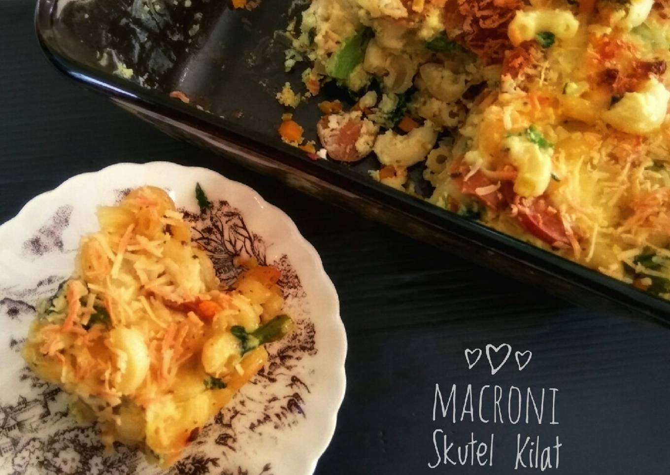 Macroni skutel kilat