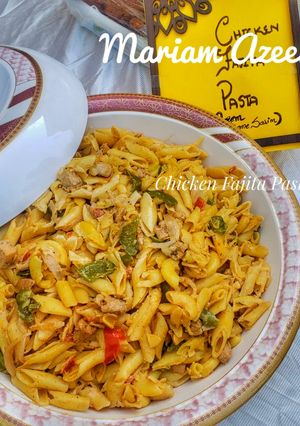 A picture of Chicken Fajita Pasta.