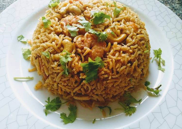 Kolambi bhaat rice