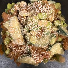 A picture of Green Salad.