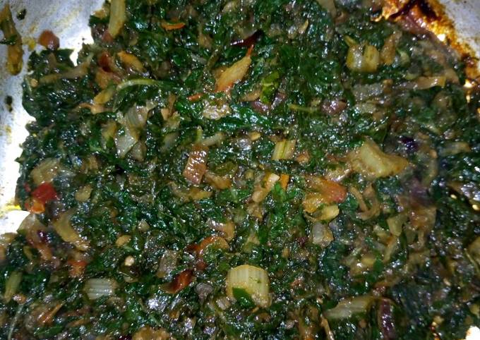 Fried spinach Recipe by Rahab - Cookpad