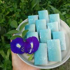รูปของ Lapis Tepung Beras (bunga telang)