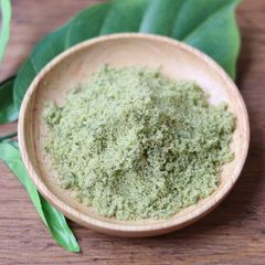 A picture of Wild garlic salt 🍃.