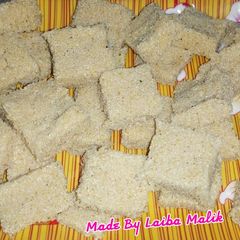 A picture of Suji Ki Burfi.