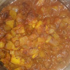 A picture of Potato and yam curry.
